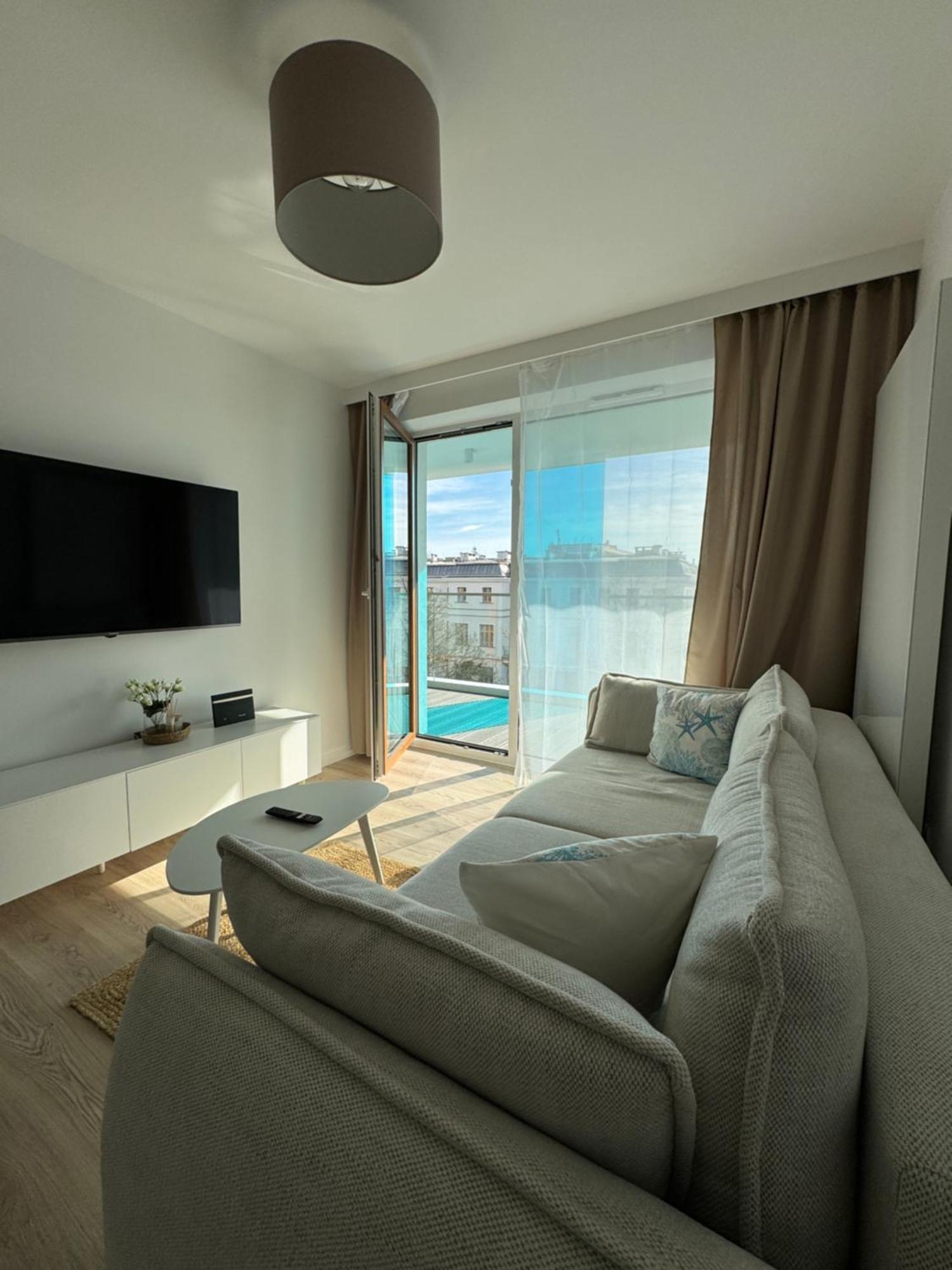 4Summer Kolobrzeg Apartamenty White Blue Sauna & Fitness & Parking 100 Metrow Do Pieknej Szerokiej Piaszczystej Plazy, Wspanialy Widok Z Duzego Tarasu! 100 Meter Zu Einem Schoenen Breiten Sandstrand, Herrliche Aussicht Von Einer Grossen Terrasse! Kołobrzeg Exterior foto
