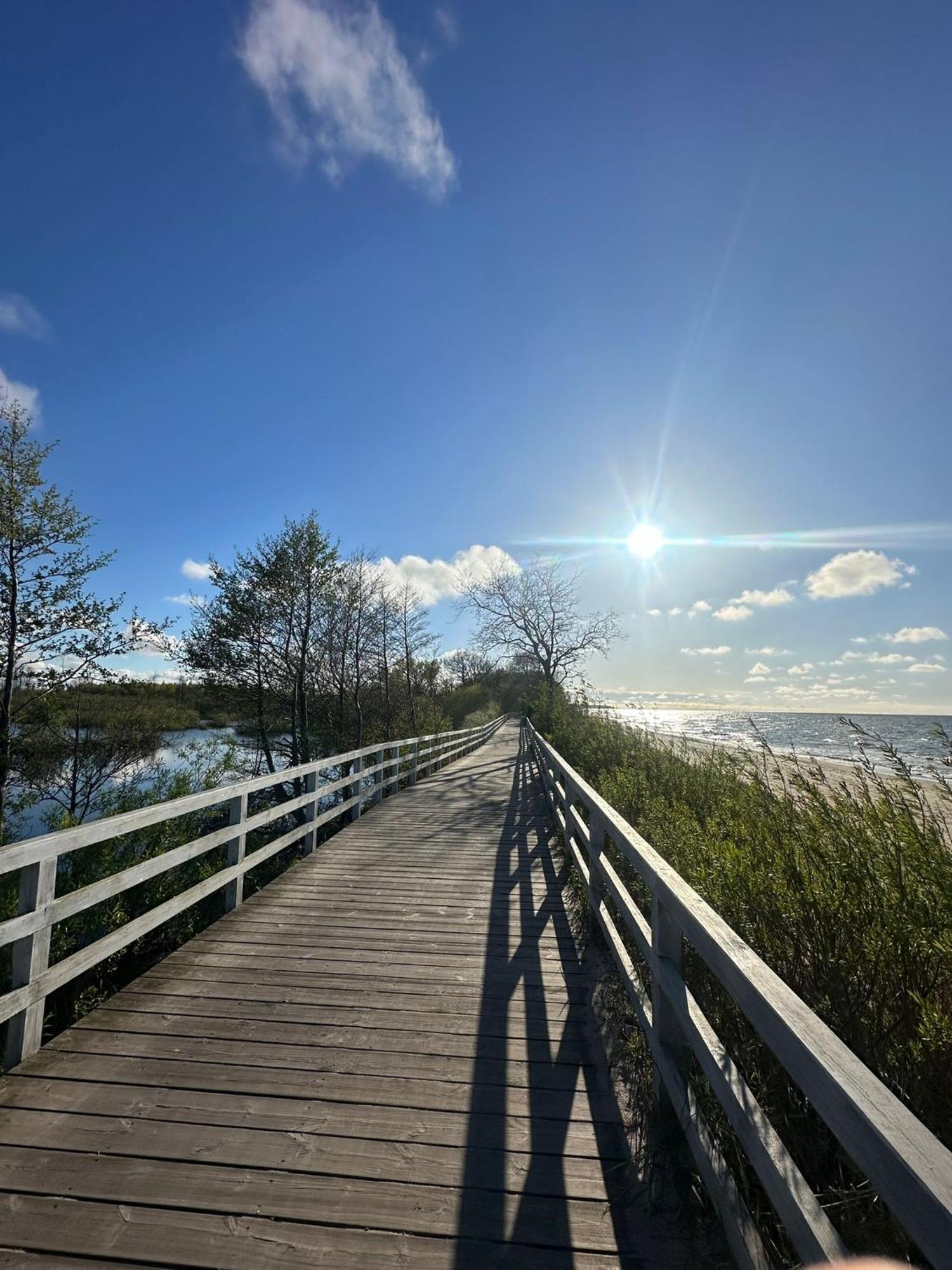 4Summer Kolobrzeg Apartamenty White Blue Sauna & Fitness & Parking 100 Metrow Do Pieknej Szerokiej Piaszczystej Plazy, Wspanialy Widok Z Duzego Tarasu! 100 Meter Zu Einem Schoenen Breiten Sandstrand, Herrliche Aussicht Von Einer Grossen Terrasse! Kołobrzeg Exterior foto