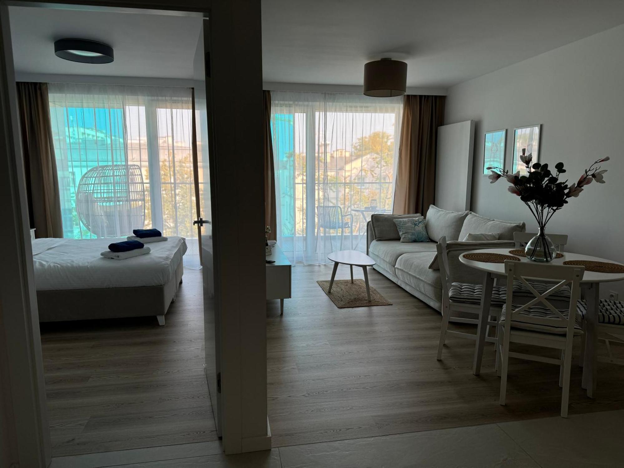 4Summer Kolobrzeg Apartamenty White Blue Sauna & Fitness & Parking 100 Metrow Do Pieknej Szerokiej Piaszczystej Plazy, Wspanialy Widok Z Duzego Tarasu! 100 Meter Zu Einem Schoenen Breiten Sandstrand, Herrliche Aussicht Von Einer Grossen Terrasse! Kołobrzeg Exterior foto