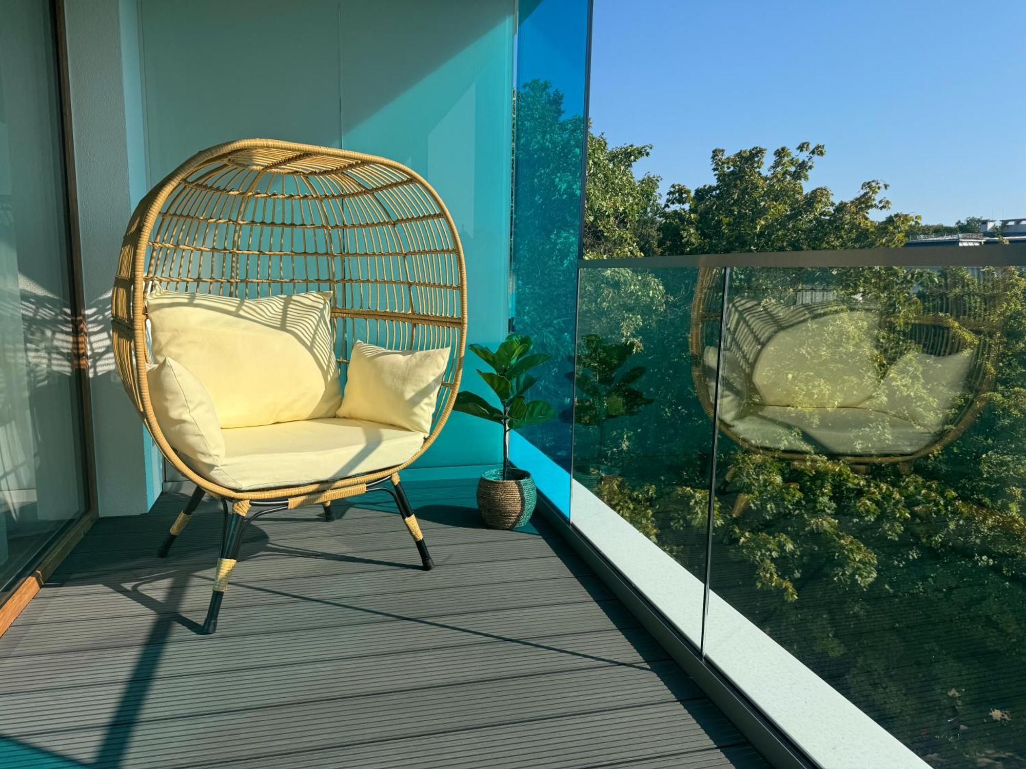 4Summer Kolobrzeg Apartamenty White Blue Sauna & Fitness & Parking 100 Metrow Do Pieknej Szerokiej Piaszczystej Plazy, Wspanialy Widok Z Duzego Tarasu! 100 Meter Zu Einem Schoenen Breiten Sandstrand, Herrliche Aussicht Von Einer Grossen Terrasse! Kołobrzeg Exterior foto